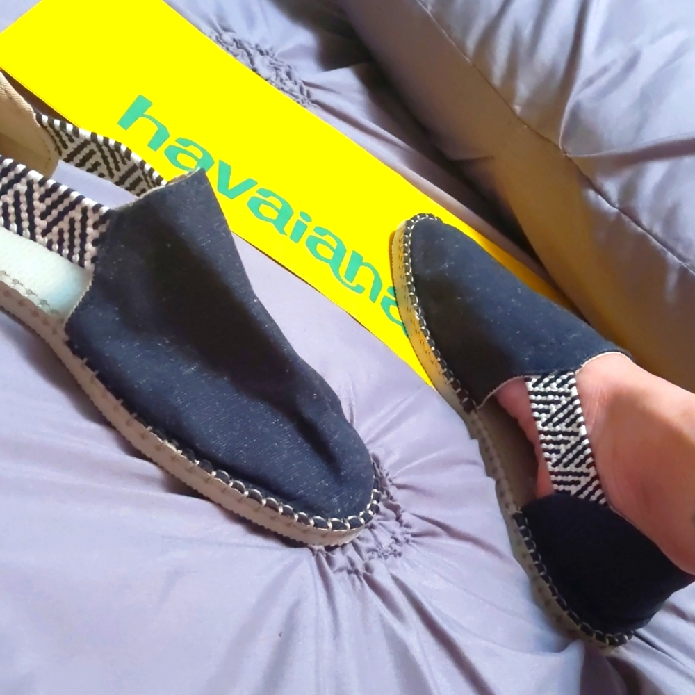 - New -  Havaianas sandals